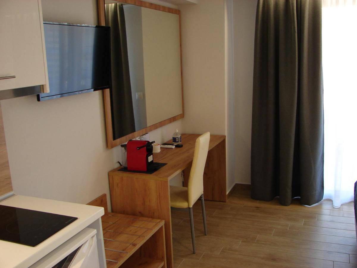 Four Reasons Aparthotel Paralia Katerinis Luaran gambar